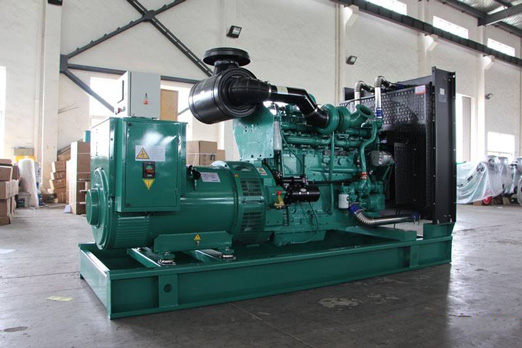 敦煌320kw康明斯柴油发电车出租组图片 敦煌320kw康明斯柴油发电车出租组图片